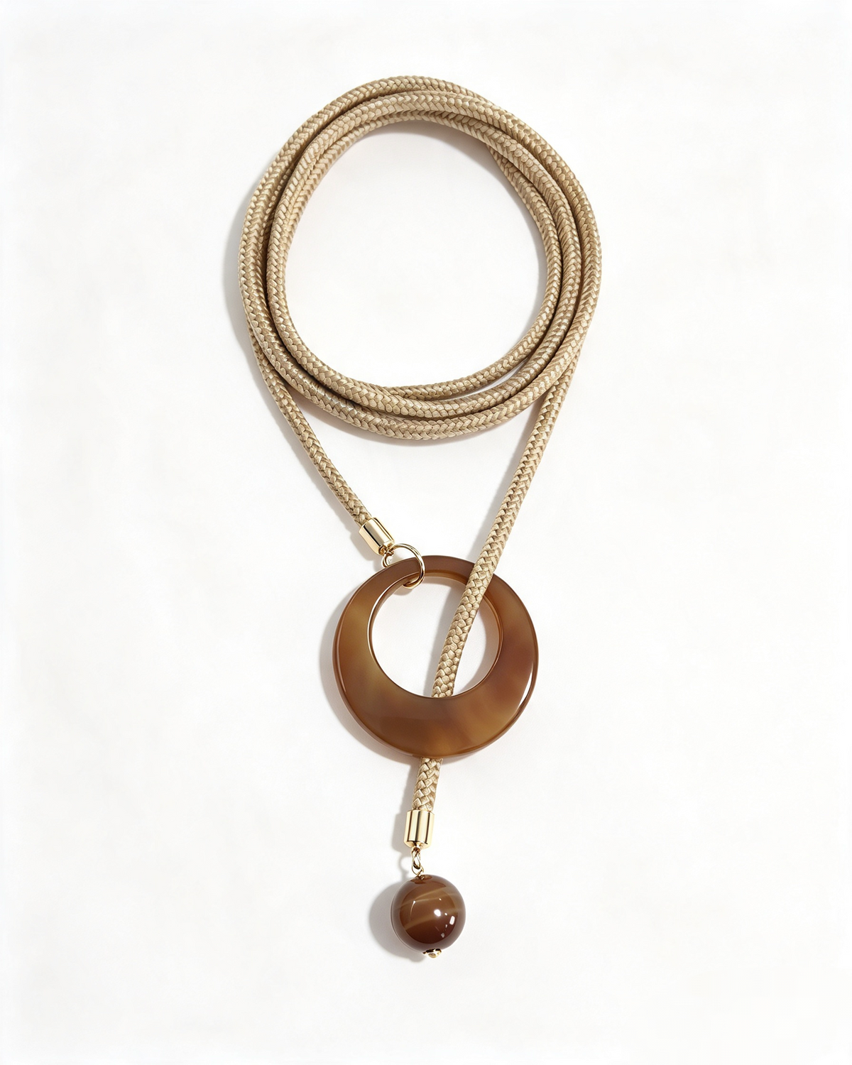 Colar Acervo Paula fio de corda naútica Argola e esfera em Ágata e metais banhados em ouro 9