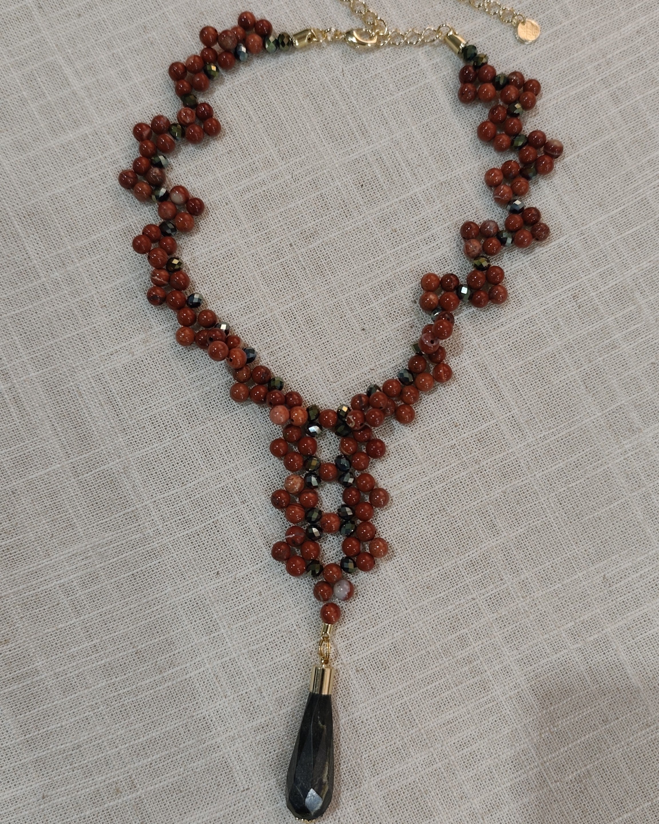 Colar Tula esferas de Jaspe Vermelho, gota Jaspe Verde, cristais e metais banhados em ouro 3