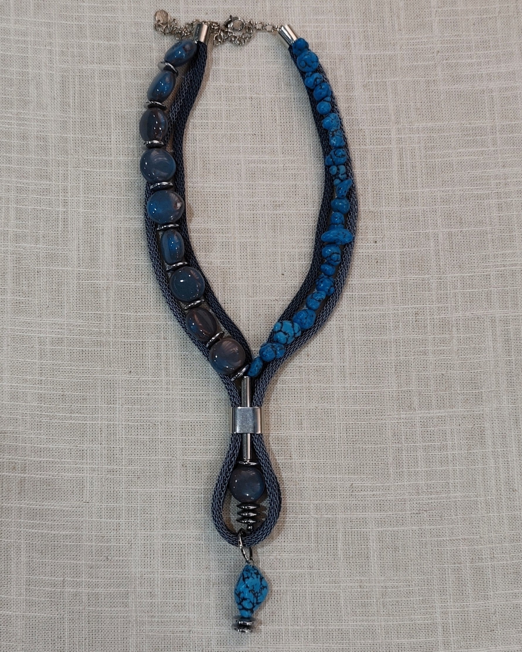 Colar Alva malha de alumínio anodizada, Cerâmicas, Coral azul e metais banhados em paládio 3