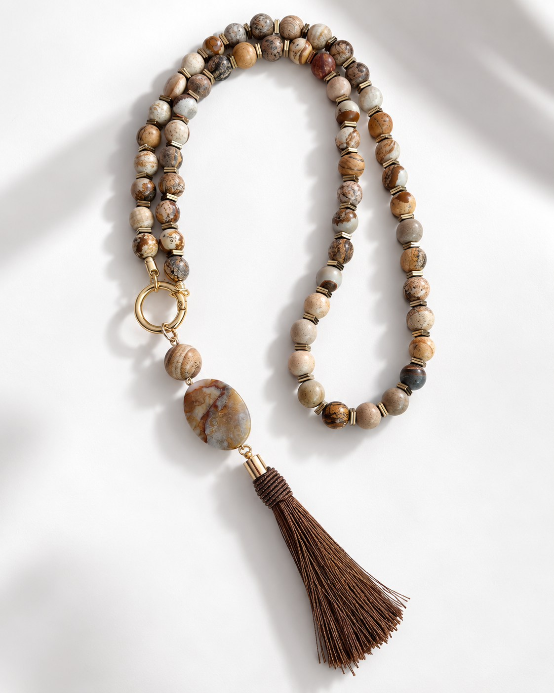 Colar acervo Paula Tassel Marrom, esferas de Jaspe Madeira e metais banhados em ouro 2